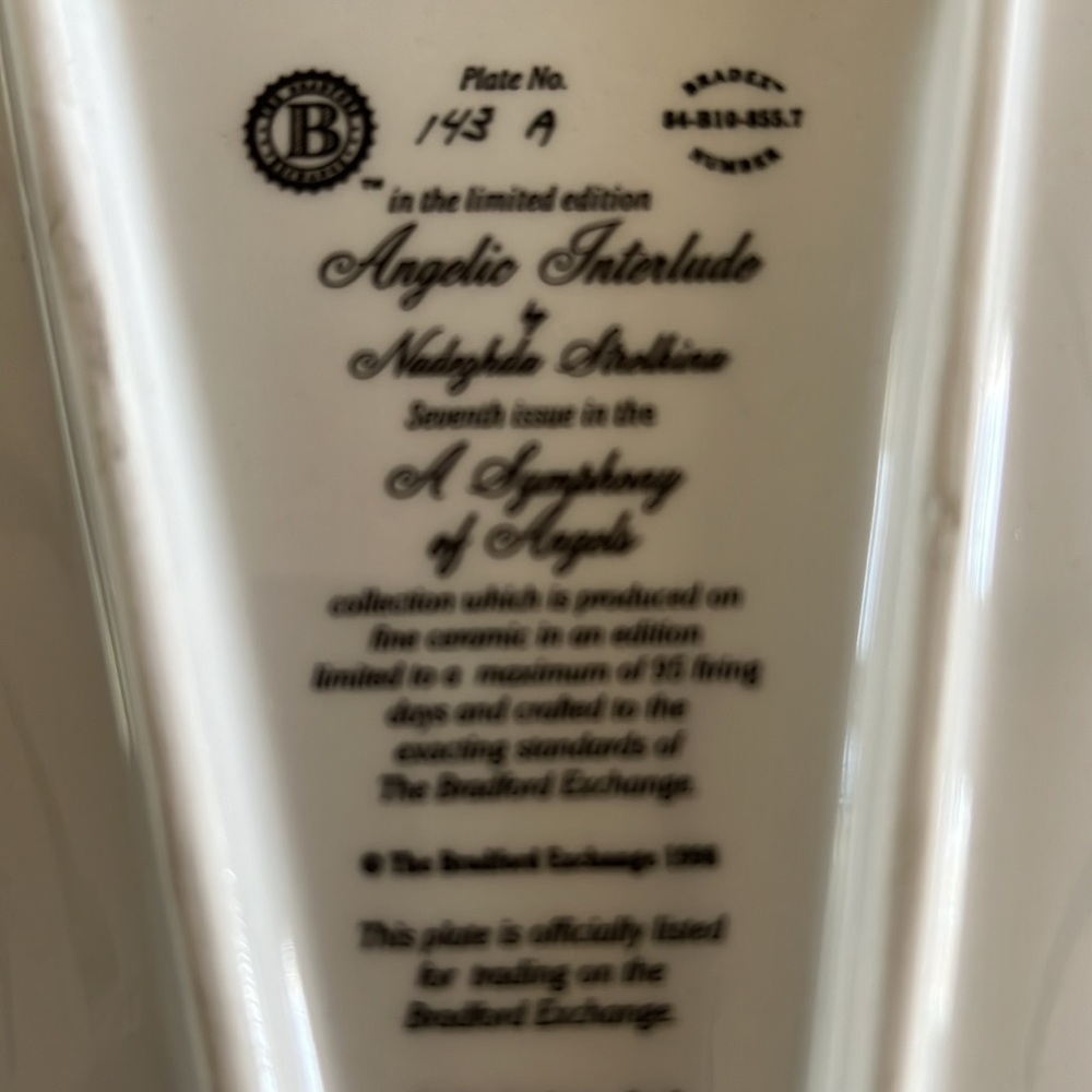 NWOT Set of 9 symphony of Angels Wall Hanging Plates. - Picture 3 of 12